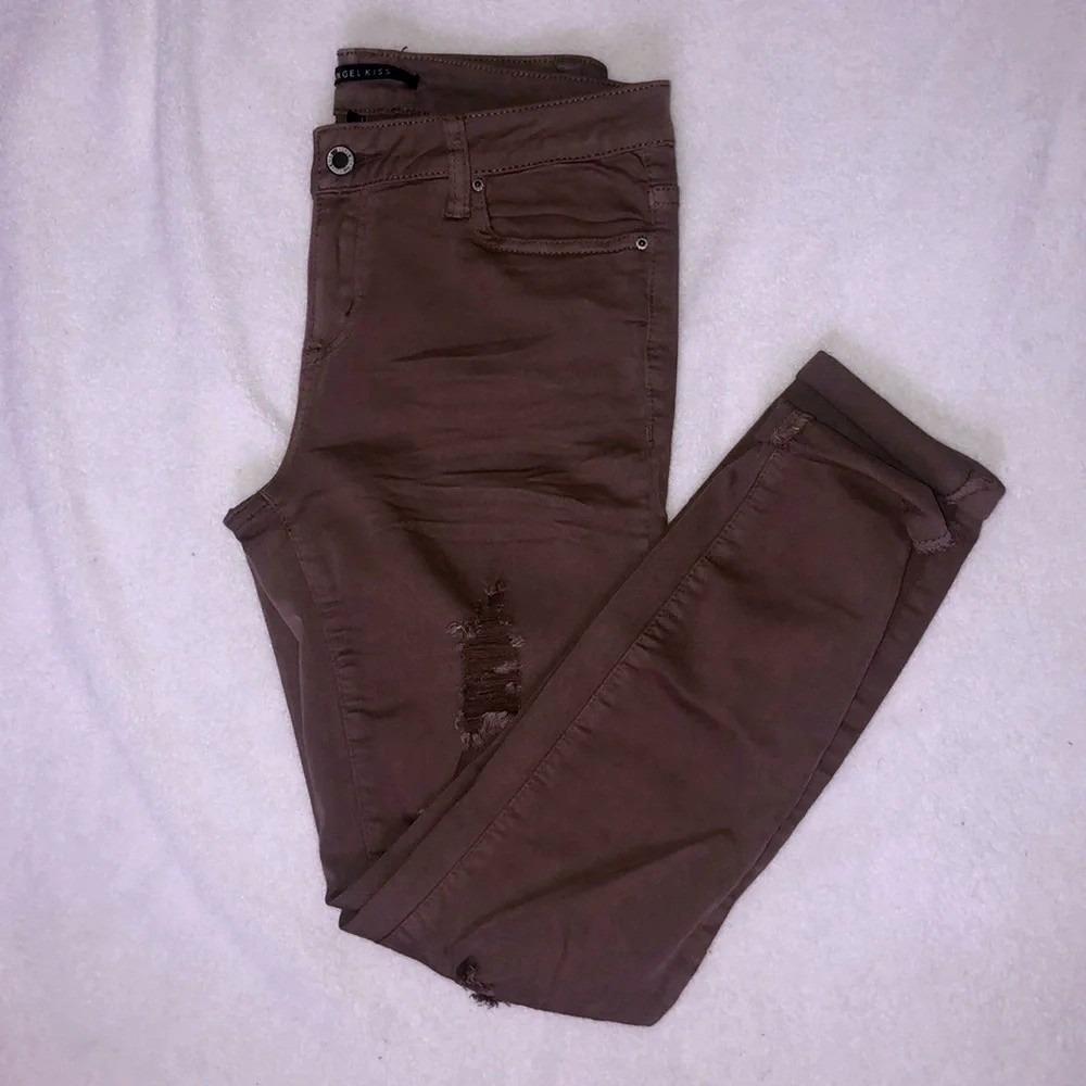 NWOT Angel Kiss Women's Mauve Ankle Skinny Mid-Rise Ripped Jeans Juniors Size 5